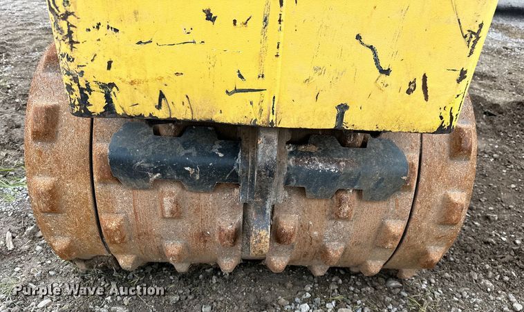 image for item DO7119 Bomag BMP 8500 trench compactor