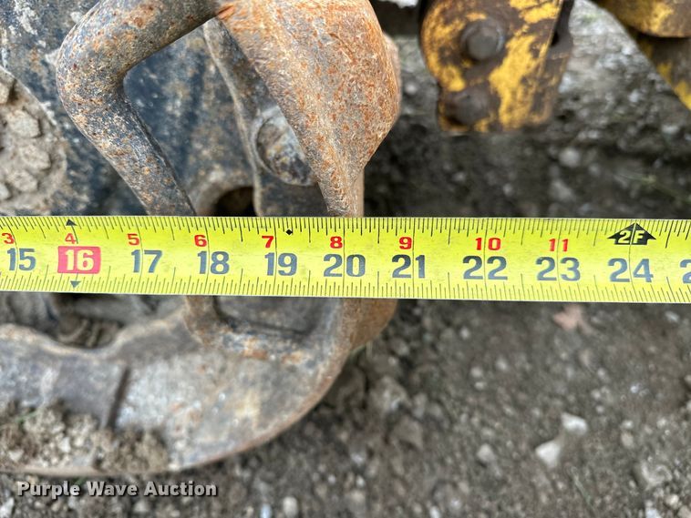 image for item DO7119 Bomag BMP 8500 trench compactor