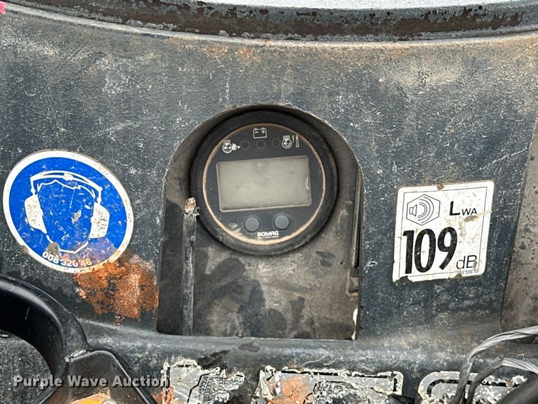 image for item DO7119 Bomag BMP 8500 trench compactor