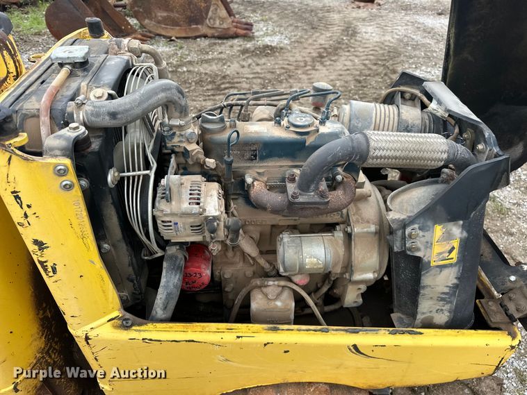 image for item DO7119 Bomag BMP 8500 trench compactor