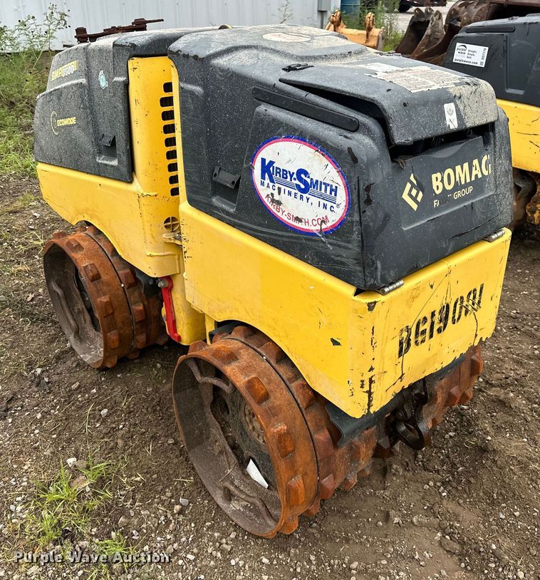 image for item DO7120 2019 Bomag BMP 8500 trench compactor