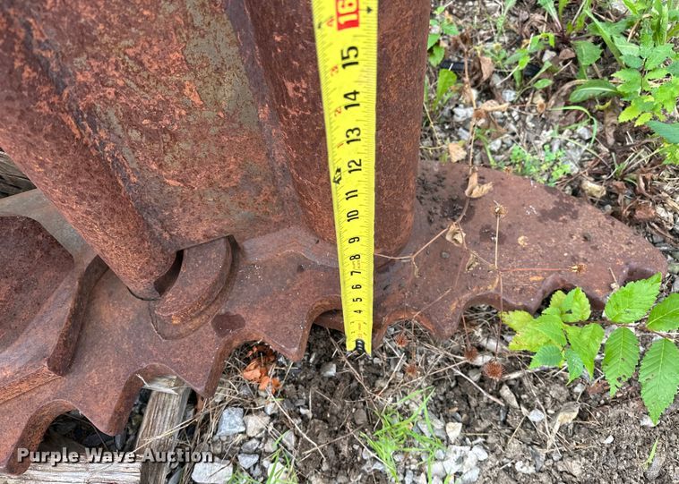 image for item DO7123 Excavator thumb