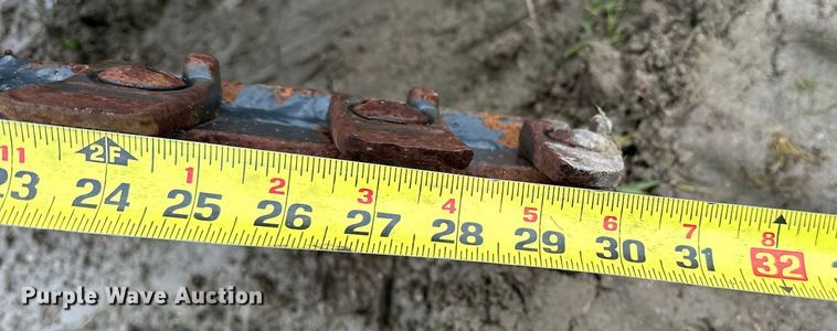 image for item DO7125 2017 Bobcat  15C  skid steer auger