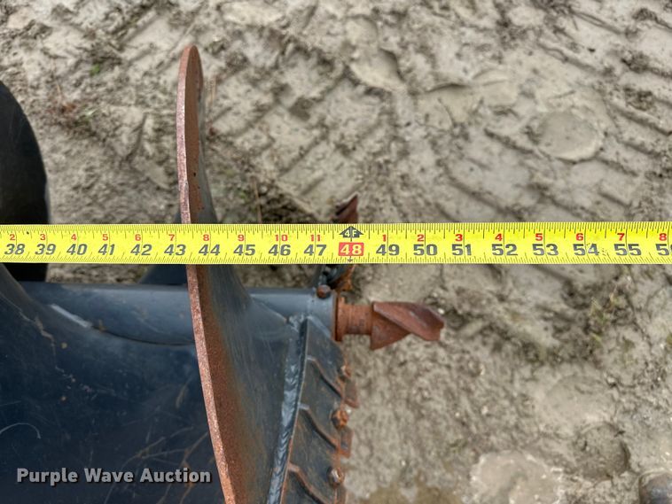 image for item DO7125 2017 Bobcat  15C  skid steer auger