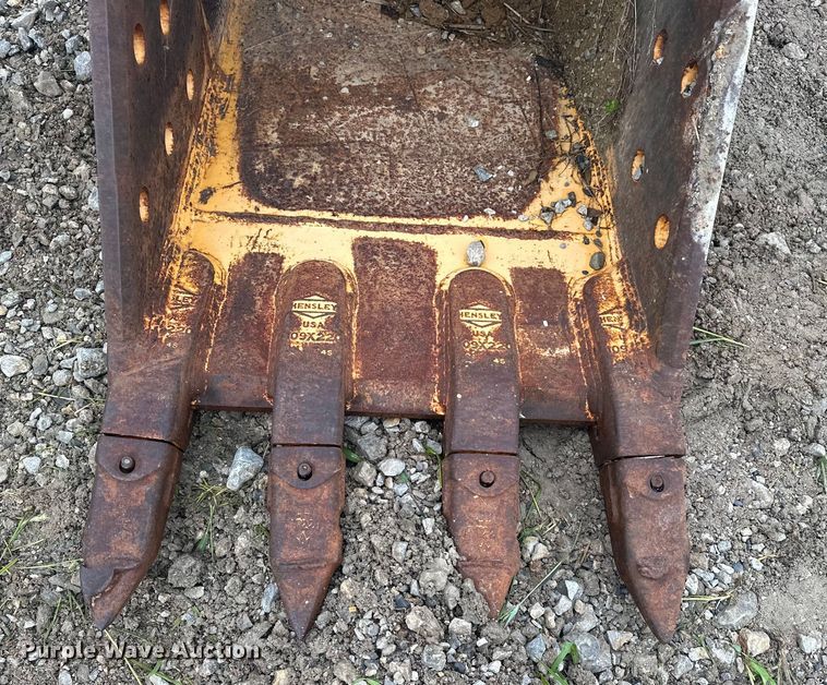 image for item DO7130 Deere Company  JD135 excavator bucket