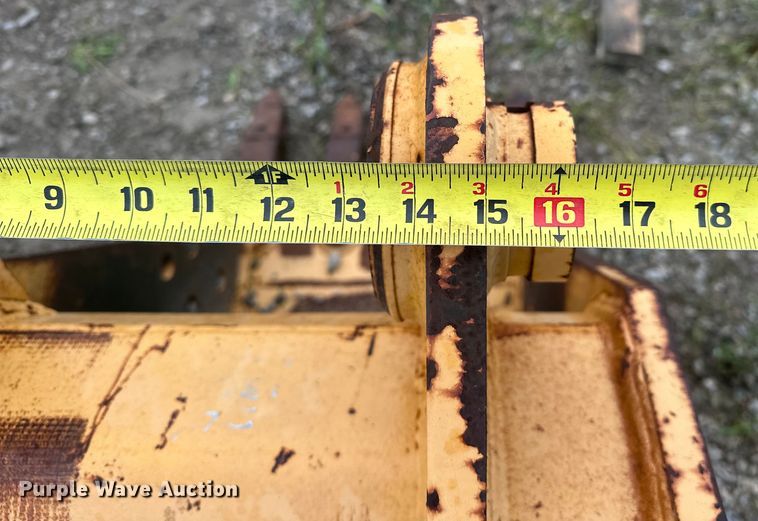 image for item DO7130 Deere Company  JD135 excavator bucket