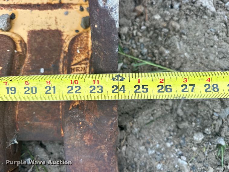 image for item DO7130 Deere Company  JD135 excavator bucket