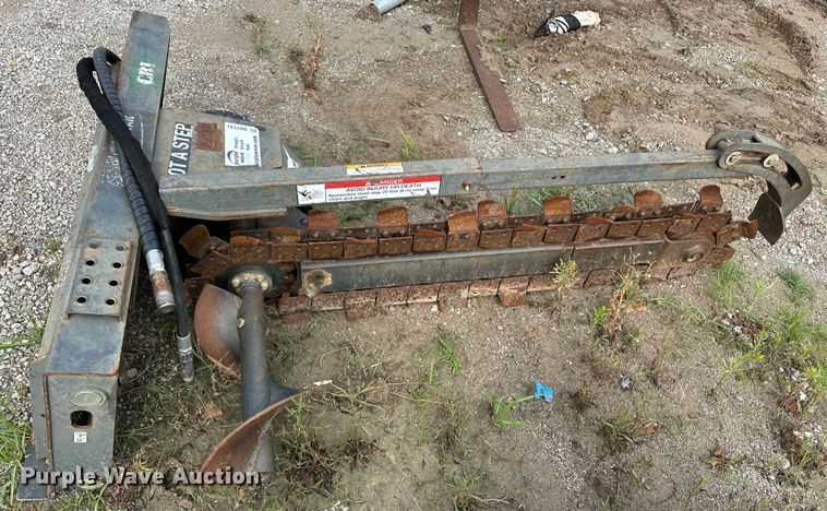 image for item DO7131 2017 Bobcat LT313 skid steer trencher