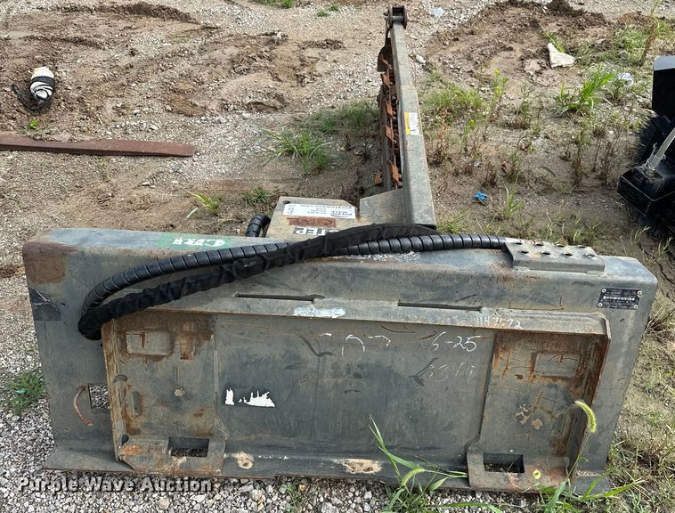 image for item DO7131 2017 Bobcat LT313 skid steer trencher