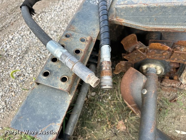 image for item DO7131 2017 Bobcat LT313 skid steer trencher