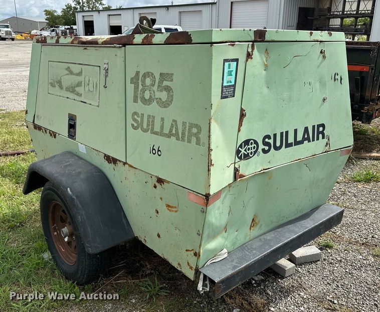 image for item DO7135 Sullair  185 air compressor