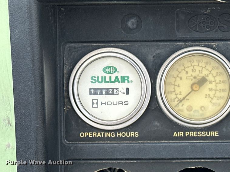 image for item DO7135 Sullair  185 air compressor