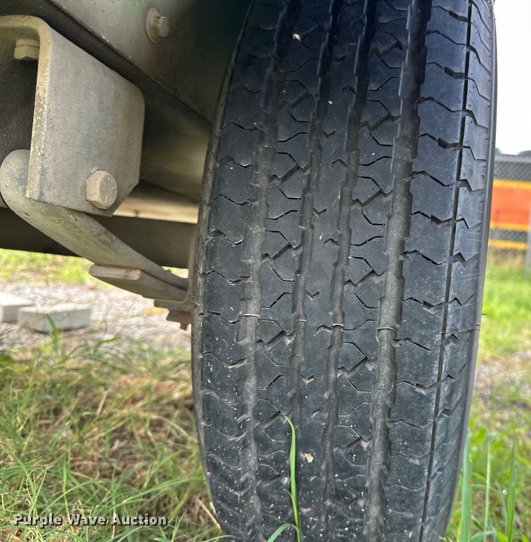 image for item DO7135 Sullair  185 air compressor