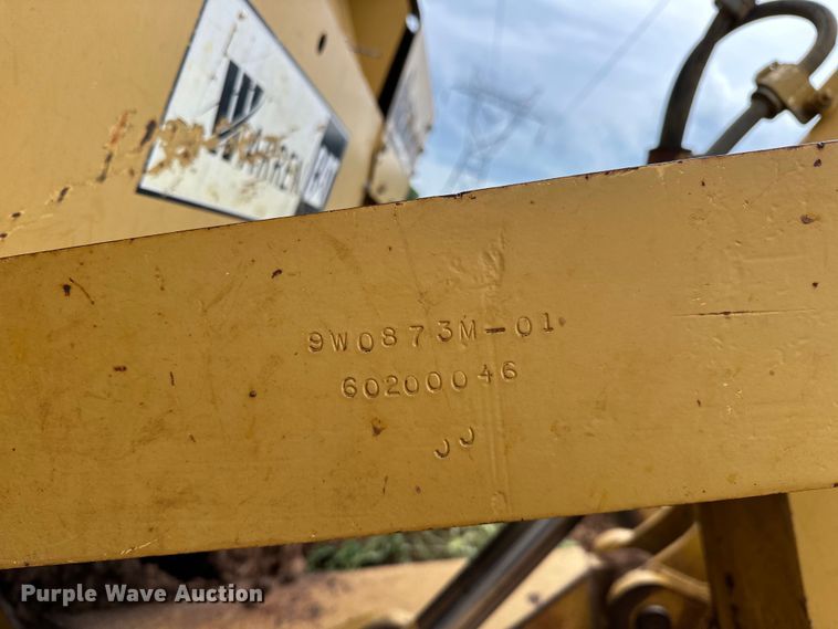 image for item DO7136 2006 Caterpillar  D6R XL dozer