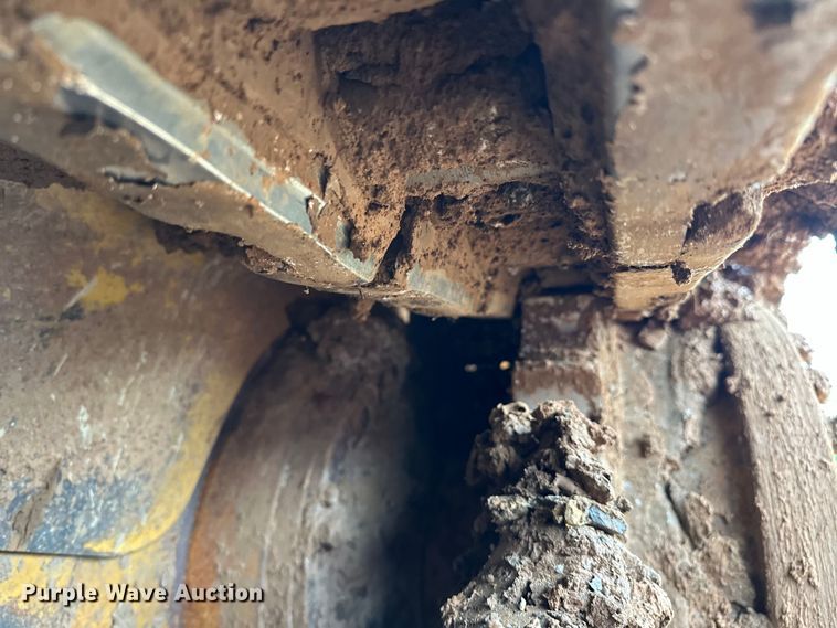 image for item DO7136 2006 Caterpillar  D6R XL dozer