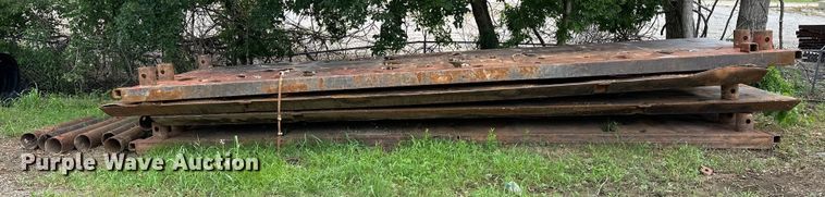 image for item DO7140 (2) trench boxes