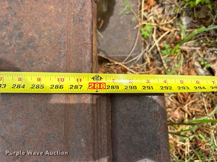 image for item DO7141 Trench box