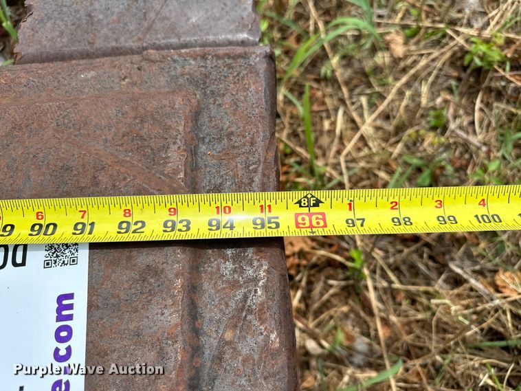 image for item DO7141 Trench box