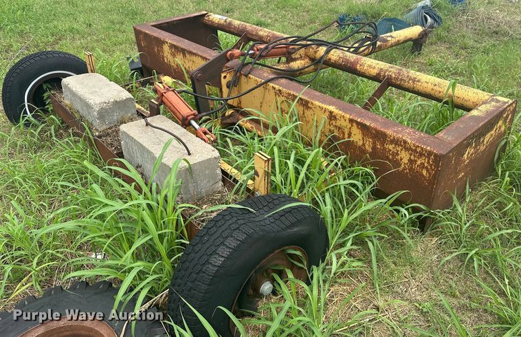 image for item DO7144 Garfield  box blade