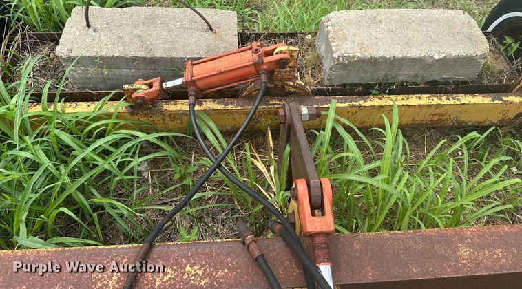 image for item DO7144 Garfield  box blade