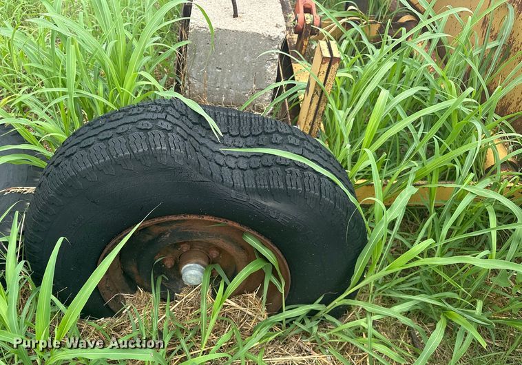 image for item DO7144 Garfield  box blade