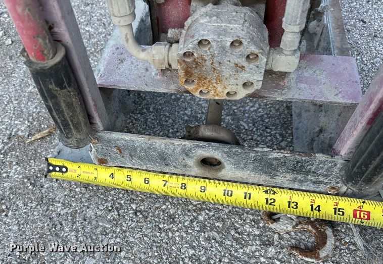 image for item DO7146 Razorback  12 ED truss screed