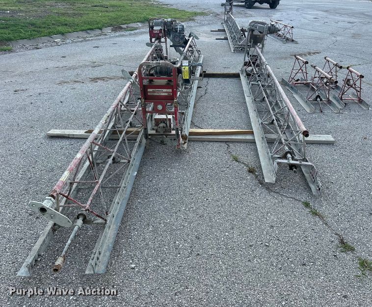 image for item DO7147 Razorback  12 HED truss screed 