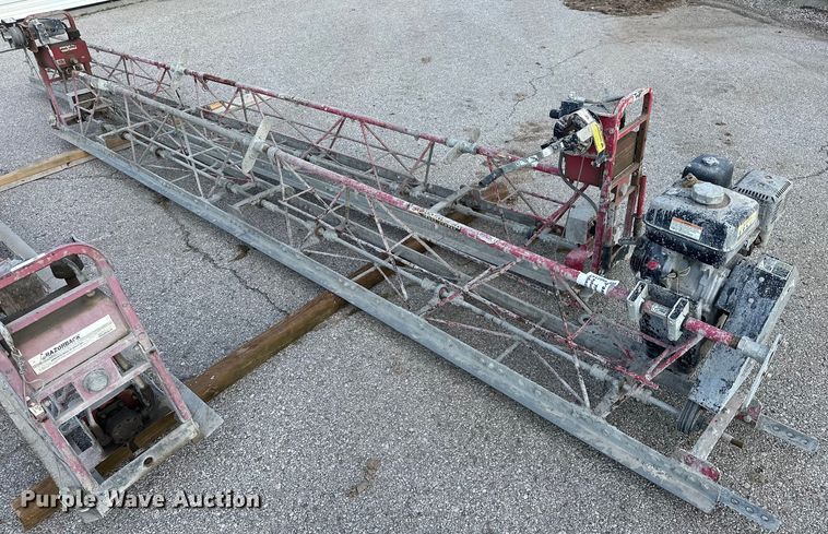 image for item DO7147 Razorback  12 HED truss screed 