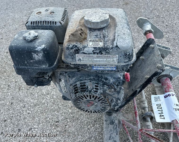 image for item DO7147 Razorback  12 HED truss screed 