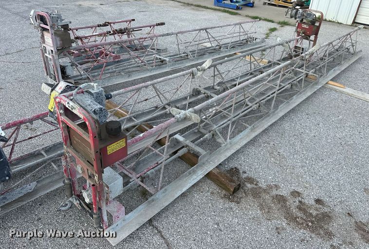 image for item DO7147 Razorback  12 HED truss screed 