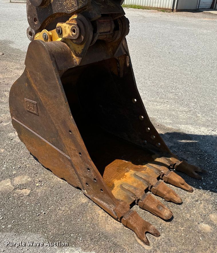 image for item DO7149 2012 Caterpillar  329E L excavator