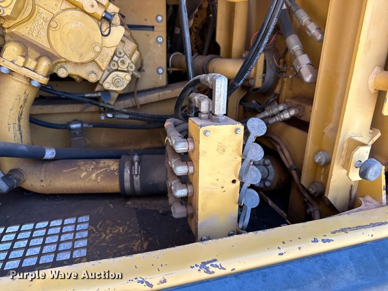 image for item DO7149 2012 Caterpillar  329E L excavator