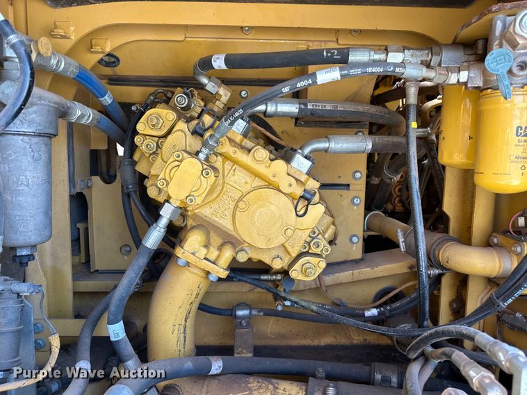 image for item DO7149 2012 Caterpillar  329E L excavator