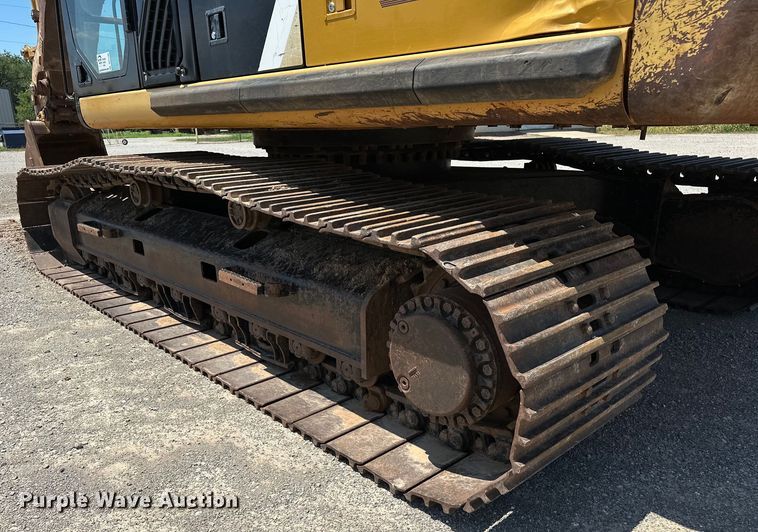image for item DO7149 2012 Caterpillar  329E L excavator