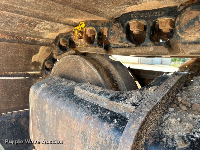 image for item DO7149 2012 Caterpillar  329E L excavator