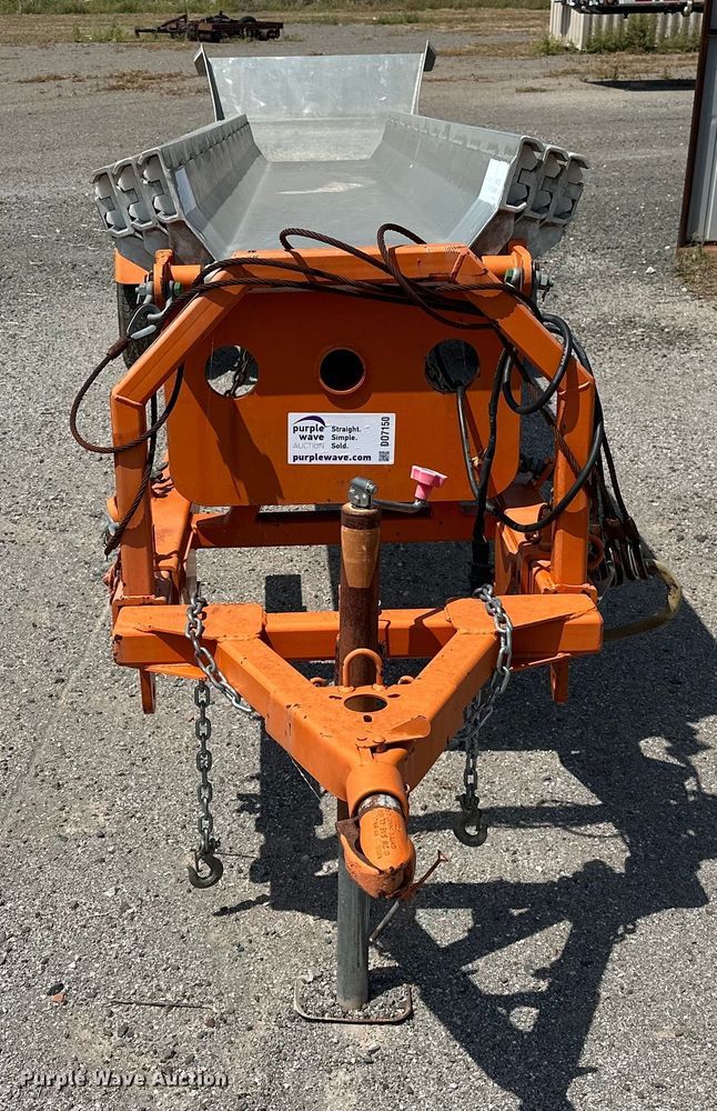 image for item DO7150 Evacuation slide trailer