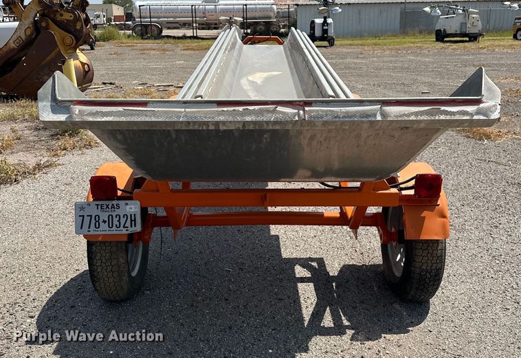 image for item DO7150 Evacuation slide trailer