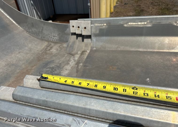 image for item DO7150 Evacuation slide trailer