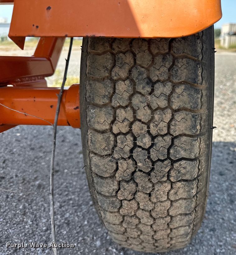 image for item DO7150 Evacuation slide trailer