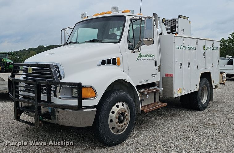 image for item DP0978 2006 Sterling Acterra utility / service truck