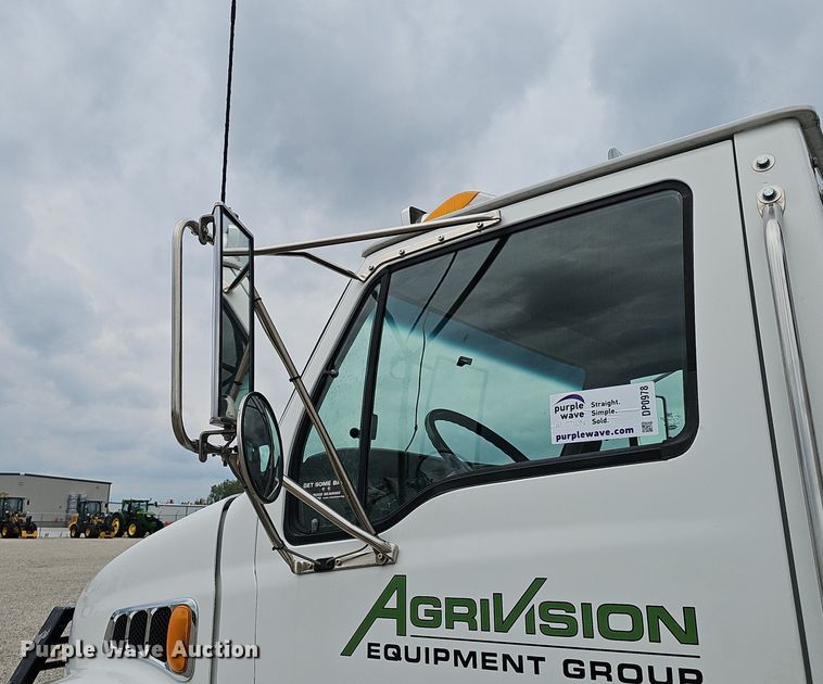 image for item DP0978 2006 Sterling Acterra utility / service truck