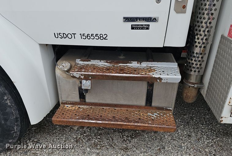 image for item DP0978 2006 Sterling Acterra utility / service truck