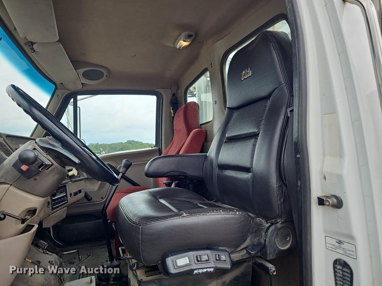 image for item DP0978 2006 Sterling Acterra utility / service truck