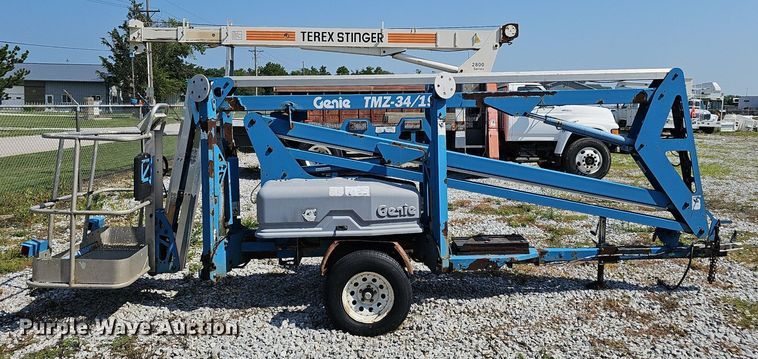 image for item DP1010 Genie TMZ-34/19 boom lift