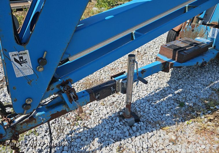 image for item DP1010 Genie TMZ-34/19 boom lift