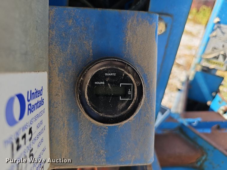 image for item DP1010 Genie TMZ-34/19 boom lift