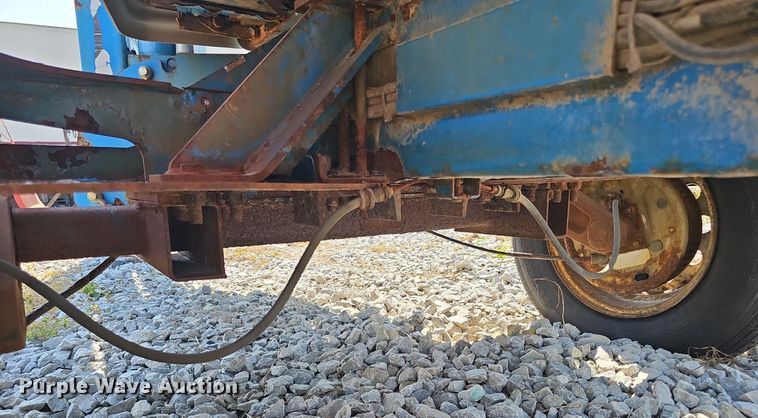 image for item DP1010 Genie TMZ-34/19 boom lift