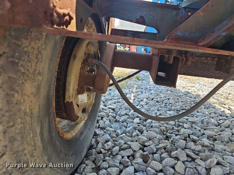 image for item DP1010 Genie TMZ-34/19 boom lift