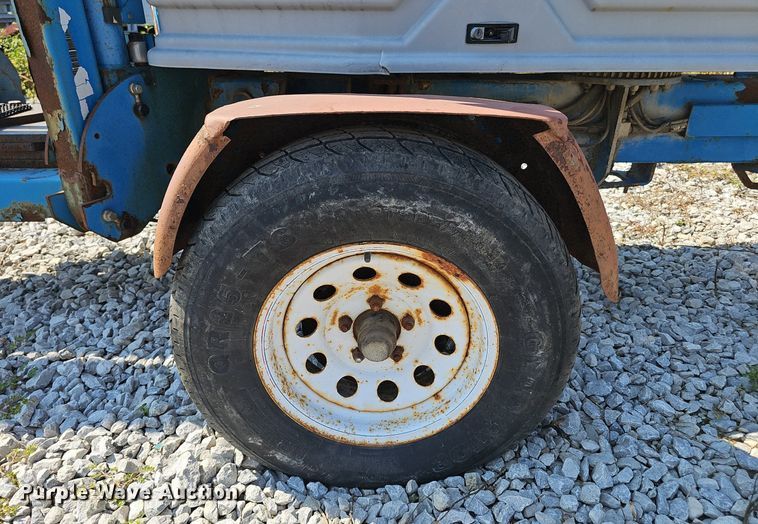 image for item DP1010 Genie TMZ-34/19 boom lift