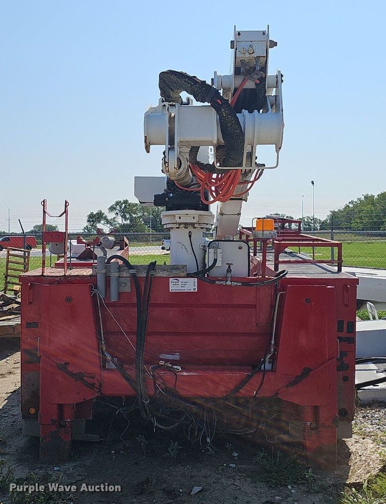 image for item DP1011 Reading U132ADW-T RED bucket truck bed